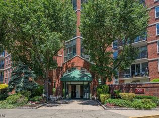 300 Main St BLDG 300 #213, Little Falls Twp., NJ 07424