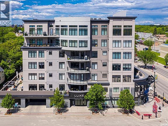 3rd image of 702 Broadway Ave #922