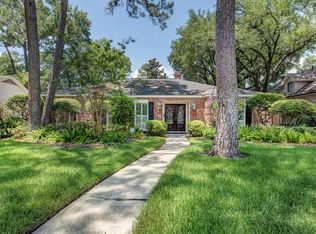10038 Cedar Creek Dr, Houston, TX 77042