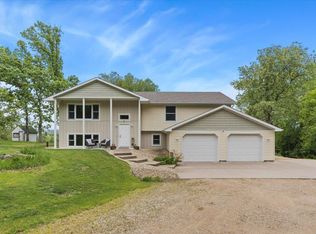 32824 361st Ave, Lake City, MN 55041