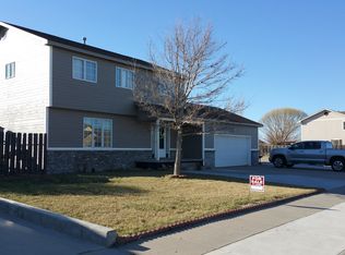 203 Tyler Dr, Holcomb, KS 67851