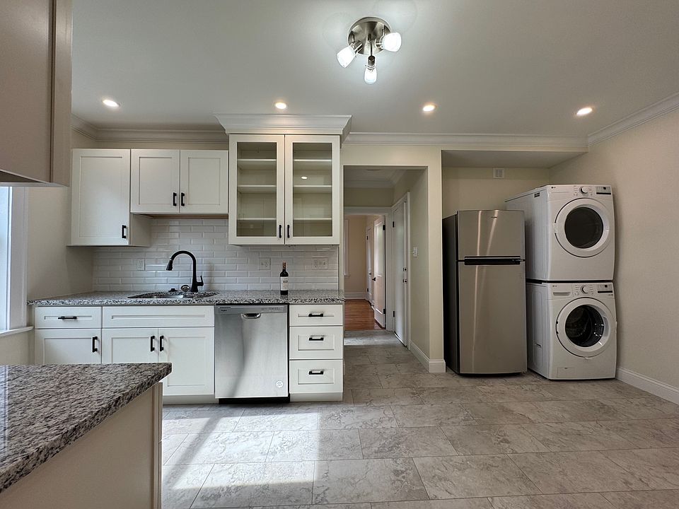 All New Kitchen .. so much room