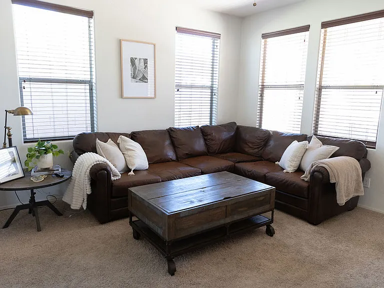 3279 E Milky Way — Photo 2