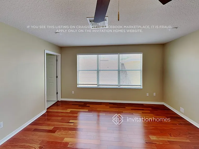 5547 Remsen Cay Ln — Photo 14