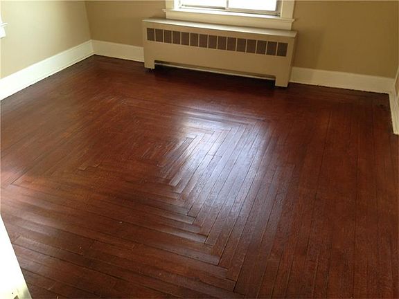 2nd image of 716 6th St