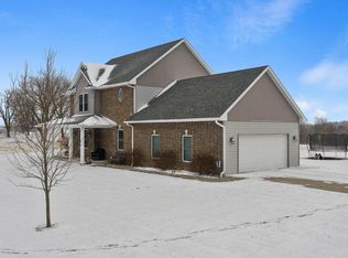 5688 Long Meadow Dr, Fulton, MO 65251