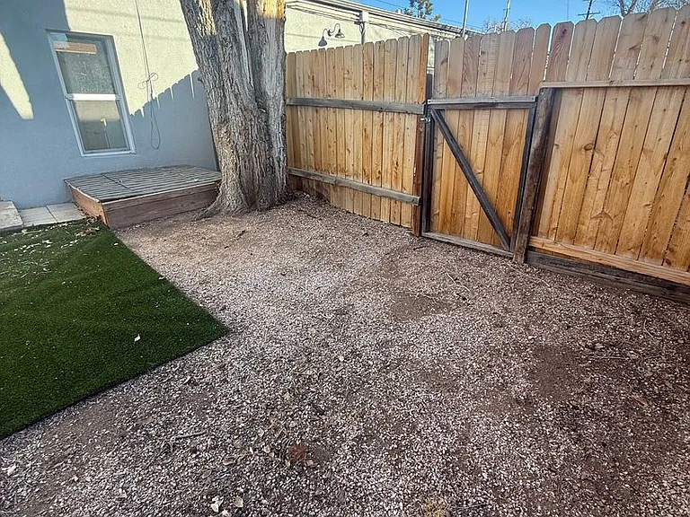 West Las Animas — Photo 21
