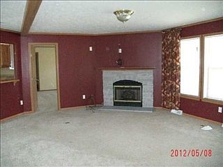 2nd image of 718 Fern Dr