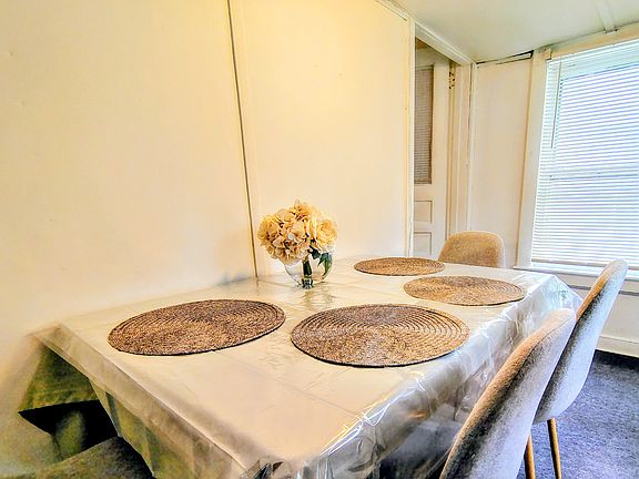5th image of 14 Jerome Ave #2