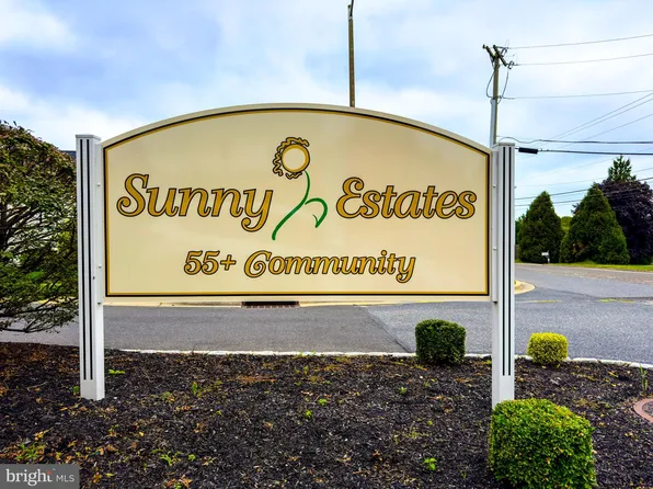 14 Gibson Ln, Williamstown, NJ 08094