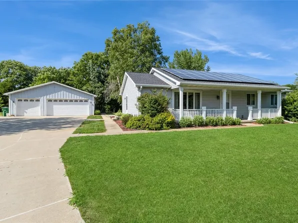 11329 NW Towner Dr, Grimes, IA 50111