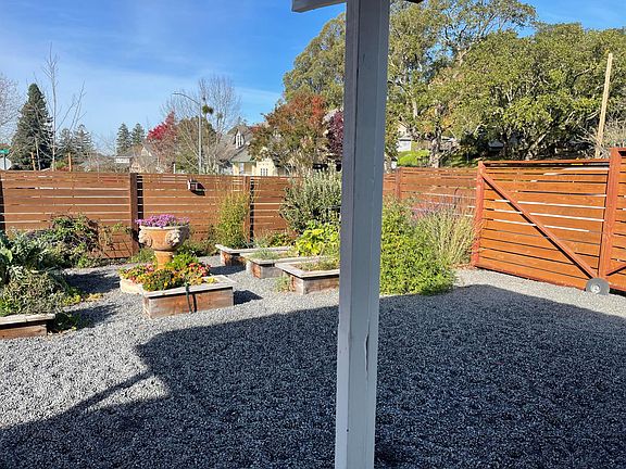 5th image of 1646 Ronne Dr