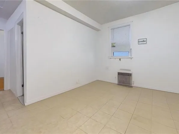 67 Stryker Street image 9 of 20