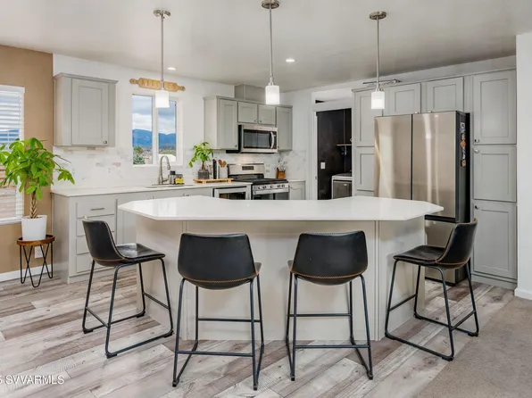 5845 N Robin Lynn Lane, Rimrock, AZ 86335