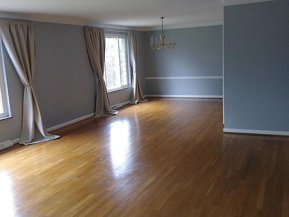 5th image of 6960 Miami Hills Dr