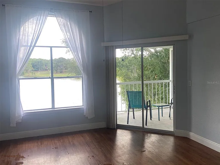 2612 Grassy Point Dr #312 — Photo 4