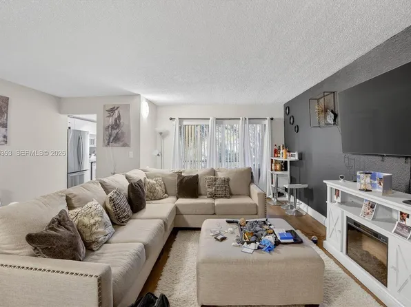 4141 NW 21st St APT 103, Fort Lauderdale, FL 33313