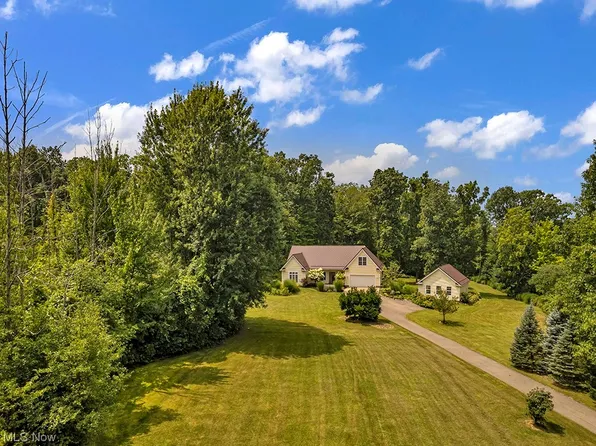 4604 Wood Rd, Madison, OH 44057