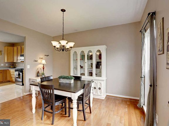 5th image of 5758 Fincastle Dr