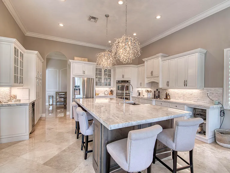 8801 Wellington View Dr — Photo 15