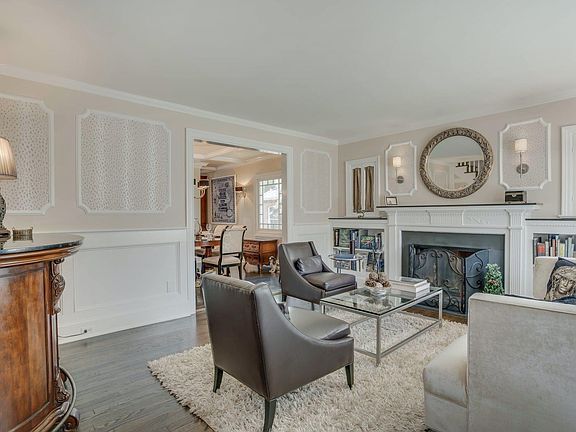 3rd image of 115 Park Ave