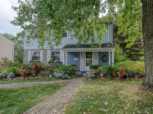 174 Jade Dr, Verona, PA