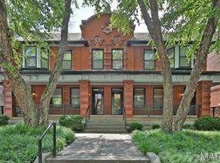 4908 McPherson Ave, Saint Louis, MO