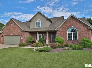 7200 Wescott Ct, Peoria, IL 61615