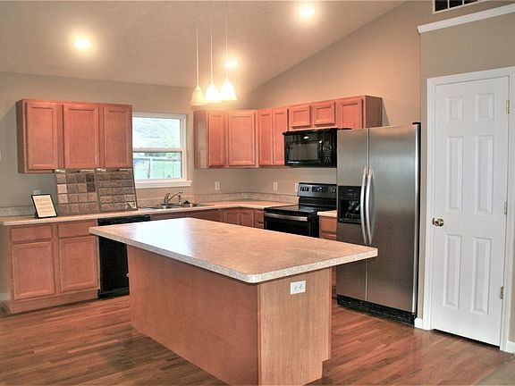 3rd image of 20120 Alpine Dr Lot 2488