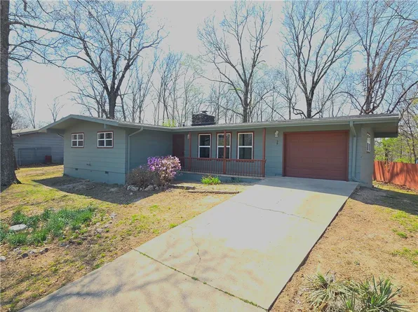 29 Worcester Dr, Bella Vista, AR 72714
