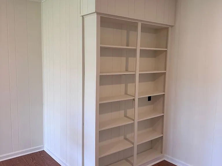 1115 Briar Creek Rd — Photo 24