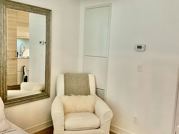 3rd image of 88 Scott St #1602