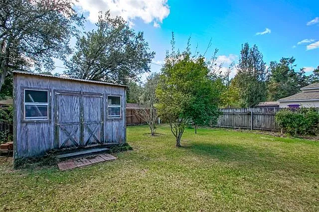 308 Robin Hood Dr — Photo 25