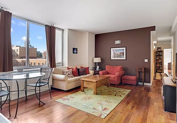 3rd image of 301 W 118th St APT 8A