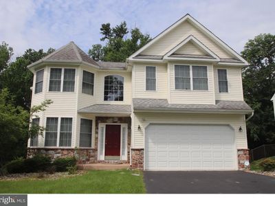 108 Louise Dr, Upper Chichester, PA, 19061