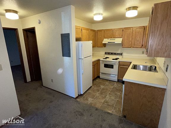 3rd image of 2000 W Lincoln Ave Unit 33