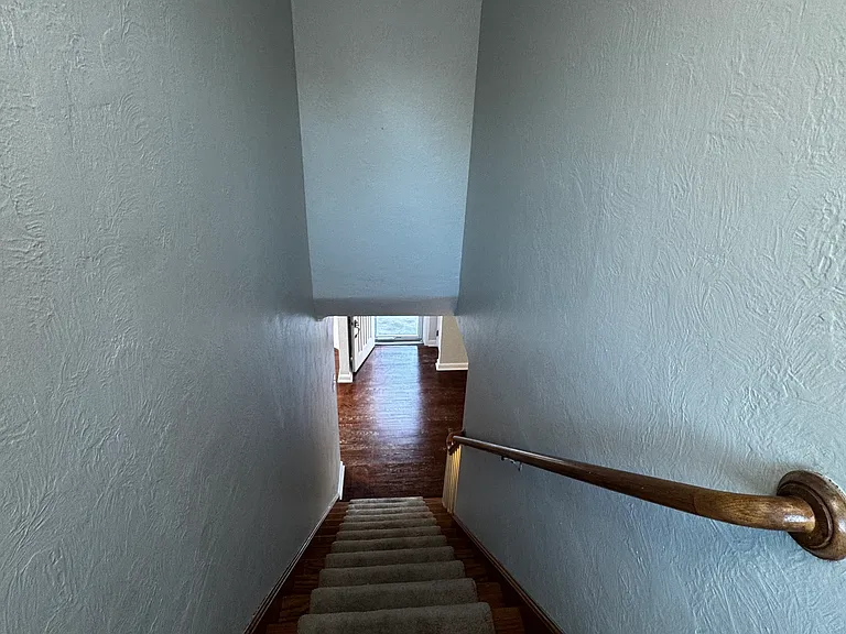 2324 S 58th St — Photo 13