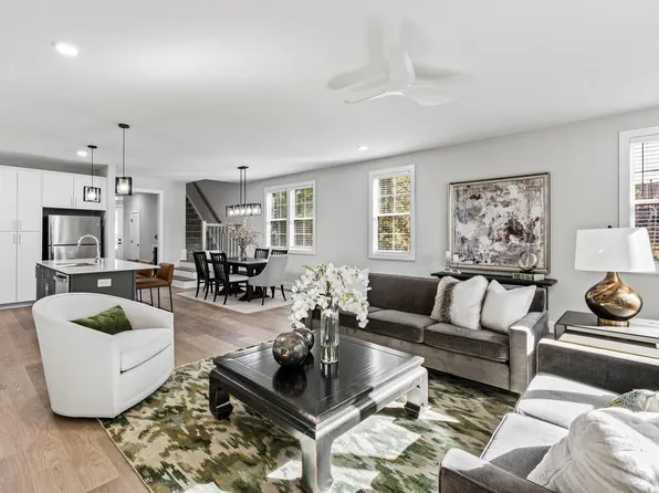 1128/1130 Cedarhurst Dr, Raleigh, NC 27609