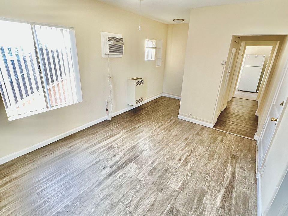 1st image of 3860 Eagle St APT 8