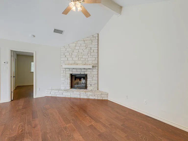 1802 Rawhide Dr #B — Photo 21