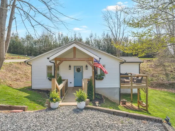 656 Mulatto Mountain Road, West Jefferson, NC 28694