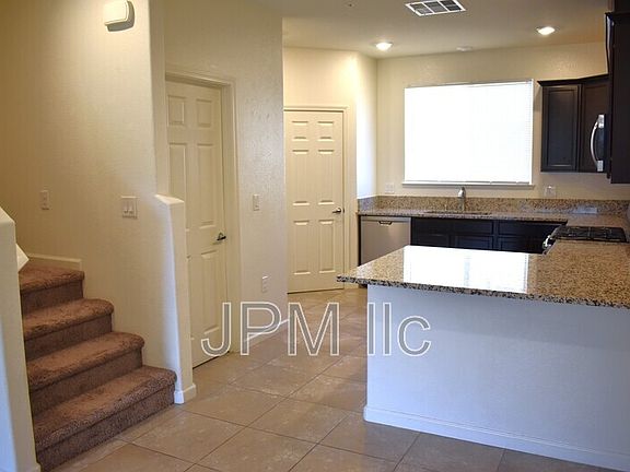 3rd image of 2992 Silver River Ln