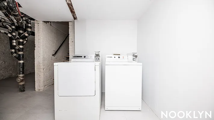 Rented by Nooklyn NYC LLC | media 24