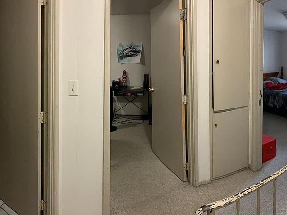 5th image of 28 E 18th Ave