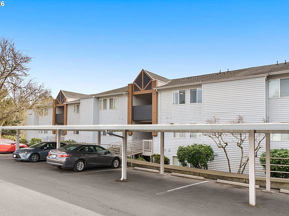 2nd image of 10660 SW Davies Rd Unit 40