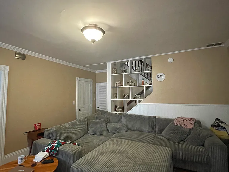 314 Main St — Photo 12