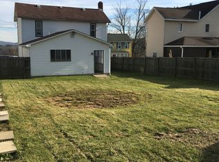1640 Main St, Leechburg, PA