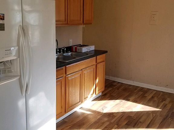 5th image of 3528 N Leland Ave