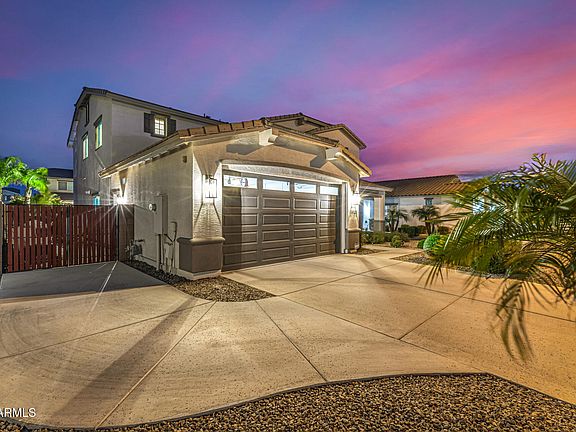 3rd image of 2733 E RAKESTRAW Lane