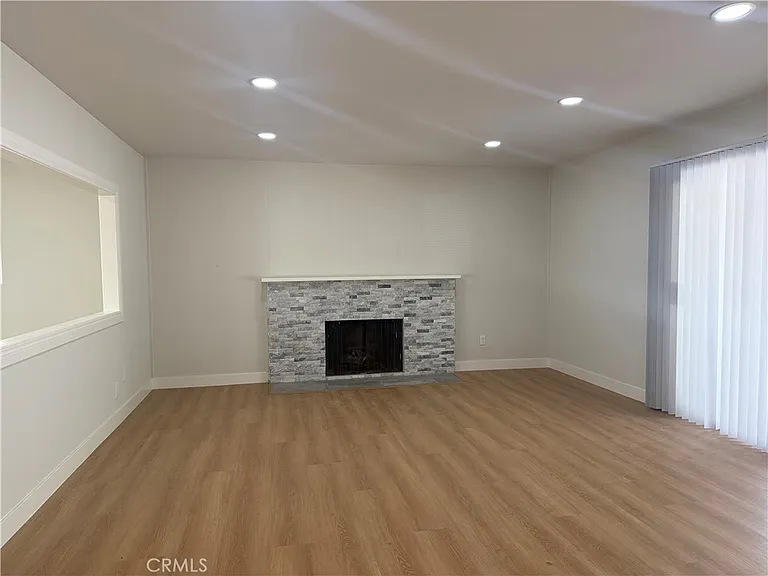 9671 Geyser Ave — Photo 3